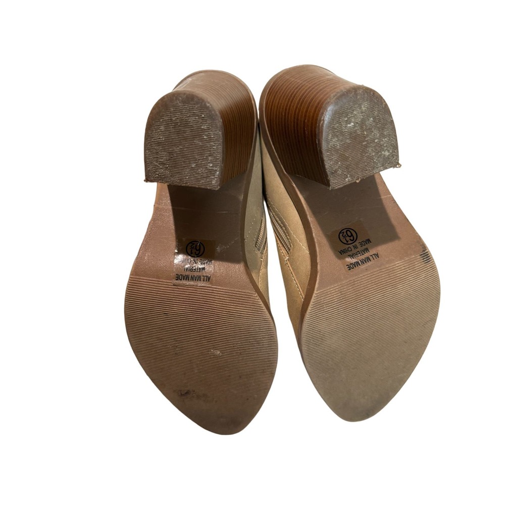 Soda Suede Booties Beige Light Brown Size 6.5 Boots‎ - EUC - Picture 11 of 11
